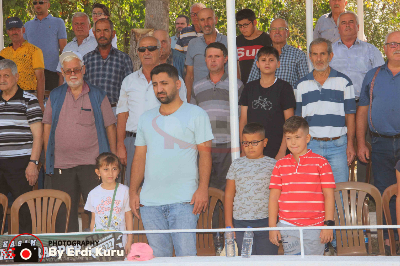 24. Geleneksel Malkara Fehmi Özkan Yağlı Güreşleri Baş Pehlivanı “ALİ GÜRBÜZ” Oldu