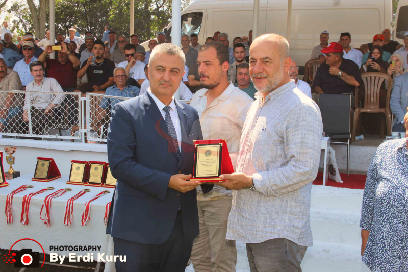 24. Geleneksel Malkara Fehmi Özkan Yağlı Güreşleri Baş Pehlivanı “ALİ GÜRBÜZ” Oldu