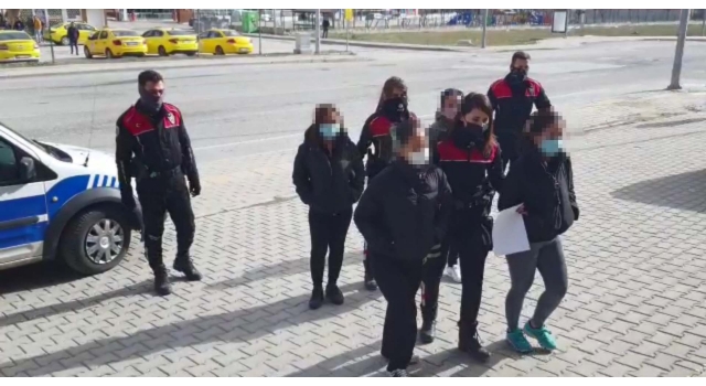 Edirne'de fuhuş operasyonu: 4'ü Tayland uyruklu 5 gözaltı