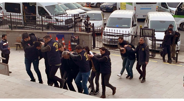 Fahiş hesap çıkartıp, senet imzalatan mekan sahiplerine operasyon; 9 gözaltı