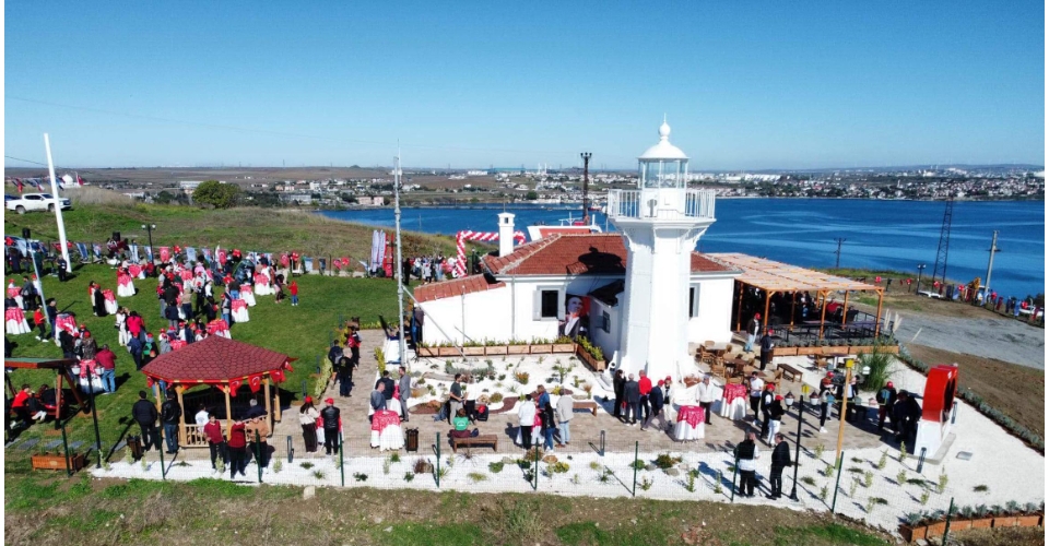 Tekirdağ'da restore edilen 168 yıllık deniz feneri törenle açıldı