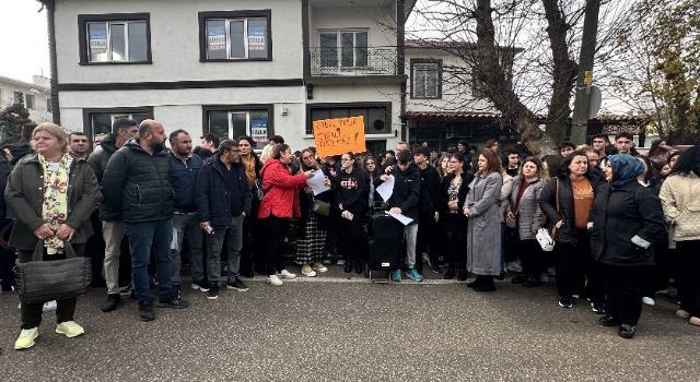 Edirne'de depreme dayanıksız raporu verilen lisenin öğrencileri, Vali Sezer ile görüştü