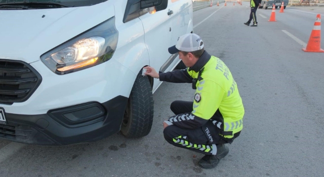 Kırklareli'de kış lastiği denetimi
