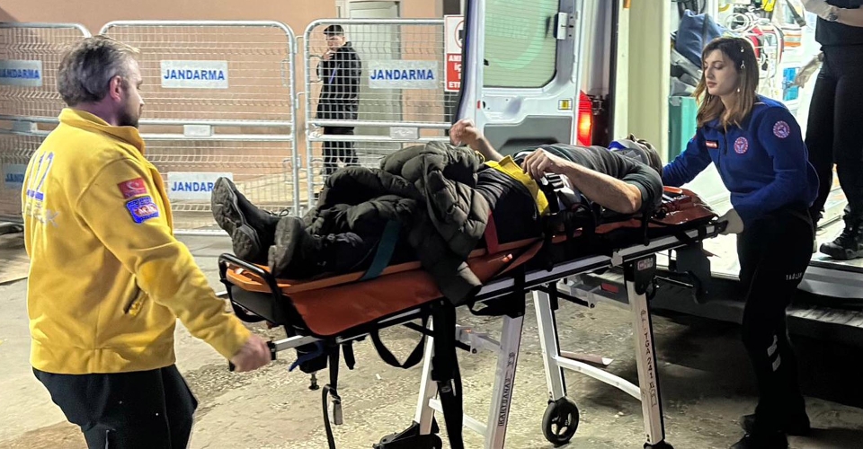 3 aracın karıştığı kazada 3 kişi yaralandı