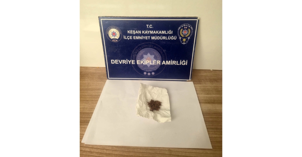 Edirne’de uyuşturucuyla yakalanan şüpheliye gözaltı