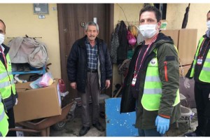 Demirköy'de 400 koli gıda ve temizlik malzemesi dağıtıldı