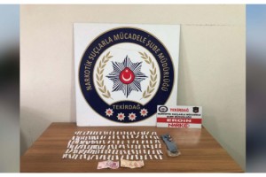 Çorlu'da sokak satıcılarına operasyon; 5 gözaltı