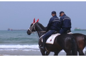 Sarıyer'de jandarmadan atlı denetim