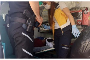 Husumetlisini başından sopayla yaraladı, tutuklandı