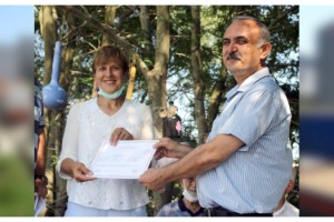 Köylü kadınlara, 'lavanta ekim' belgesi