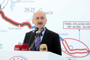 Bakan Karaismailoğlu, İstanbul-Edirne 1saat 20 dakikaya düşecek