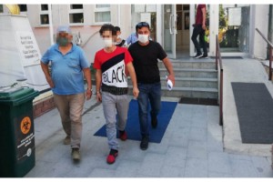 Keşan'da aranan 2 şüpheli tutuklandı