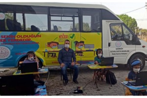 Şarköy'de gezici minibüsle EBA desteği