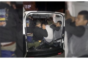 Tekirdağ’da, hafif ticari araçta 15 kaçak göçmen yakalandı