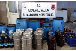 Kırklareli'de 3 ton 747 litre sahte içki ele geçirildi; 5 gözaltı