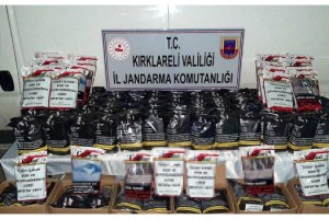 Kırklareli'de 730 kilo kaçak tütün ele geçirildi; 4 gözaltı