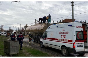 Kaynak yapılan tankerde oksijen tüpü patladı: 3 yaralı