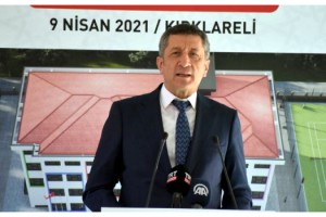 Bakan Selçuk: Meslek liseleriyle gurur duyuyorum