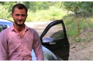 Ormanda üzerine ağaç devrilen Hakan öldü