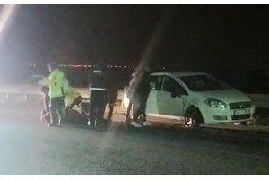 'Dur' ihtarına uymayıp kaçtıkları otomobilden uyuşturucu çıktı