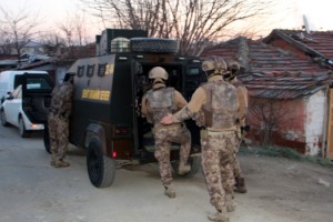 Edirne'de 'Tunca-2' operasyonu: 20 gözaltı