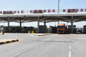 Kapıkule'de TIR'da 2 kaçak göçmen cesedi bulundu