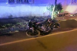 Malkara'da kaldırıma çarpan motosikletin sürücüsü öldü, arkadaşı yaralı