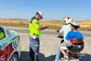 Edirne’de jandarma motosikletleri denetledi
