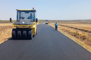 Edirne'de 10 köyü birbirine bağlayan yol asfaltlandı