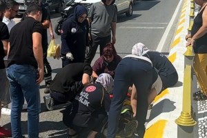 Minibüsle çarpışan motosiklet sürücüsü yaralandı