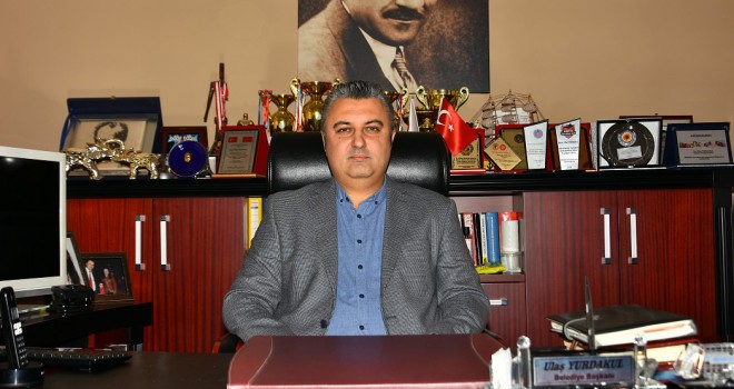 Başkan Yurdakul 29 Ekim Cumhuriyet Bayramını Kutladı