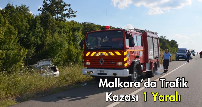 Kamyonete Çarpan Otomobil Sürücüsü Yaralandı