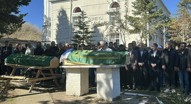 Çanakkale'de batan teknede ölen 3 kişiden 2'si son yolculuklarına uğurlandı