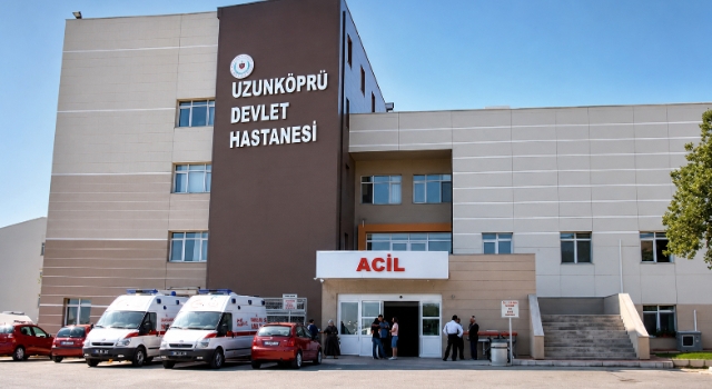 Çeltik fabrikasının ambarında 7 işçi, böcek ilacından zehirlendi